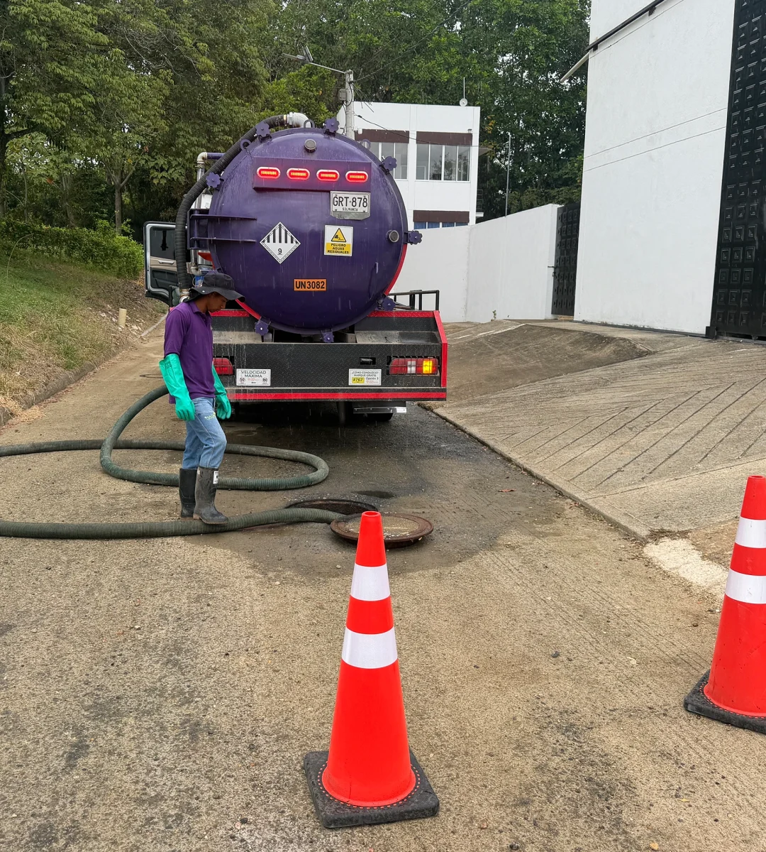 Camion Vactor Magnus Ambientales